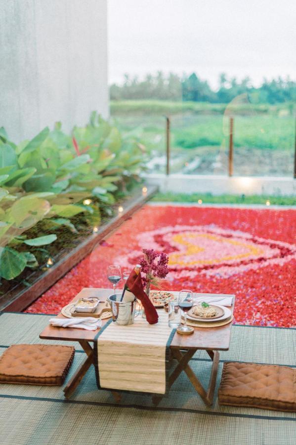 Villa Omkara Ubud Ngoại thất bức ảnh